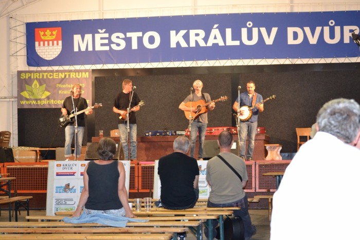 zavřít